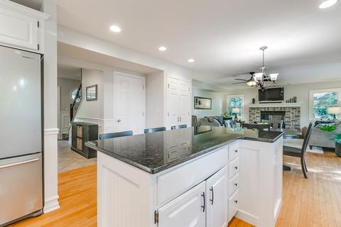 35 Circle Dr, Algonquin, IL 60102 photo 12