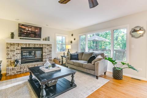 35 Circle Dr, Algonquin, IL 60102 photo 15