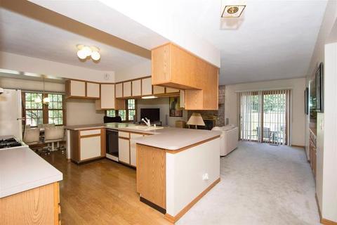 867 Groton Ct, Bartlett, IL 60103 photo 14