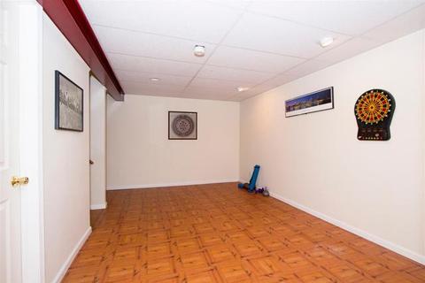 867 Groton Ct, Bartlett, IL 60103 photo 25
