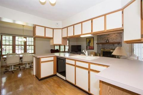867 Groton Ct, Bartlett, IL 60103 photo 13