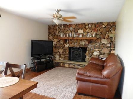 1377 Borden Dr, Elgin, IL 60120 photo 10