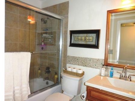 1377 Borden Dr, Elgin, IL 60120 photo 11