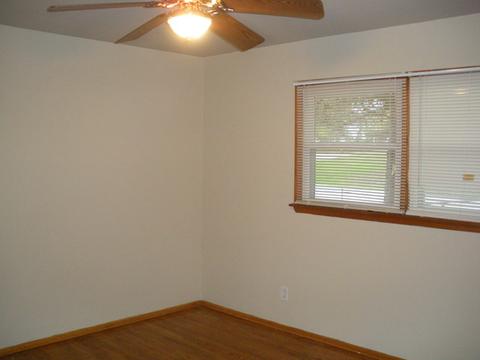 405 John Ave, Mchenry, IL 60050 photo 9