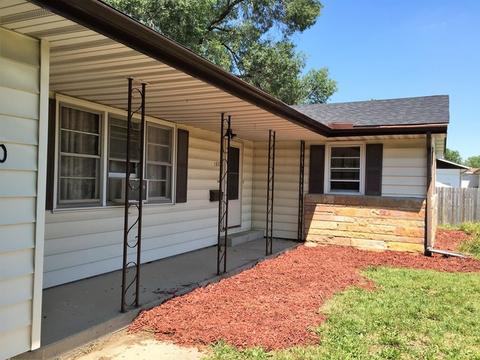 1510 Powers Ln, Champaign, IL 61821 photo 5