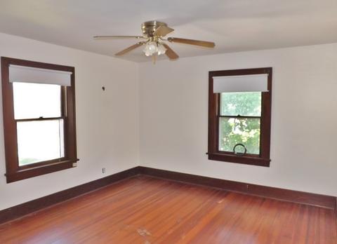 132 E Union St, Seneca, IL 61360 photo 22