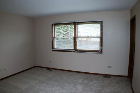 803 Reef Ct, Wheeling, IL 60090 photo 5