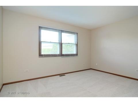 803 Reef Ct, Wheeling, IL 60090 photo 7