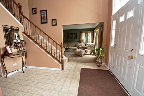 13722 Shriver Ct, Plainfield, IL 60544 photo 2