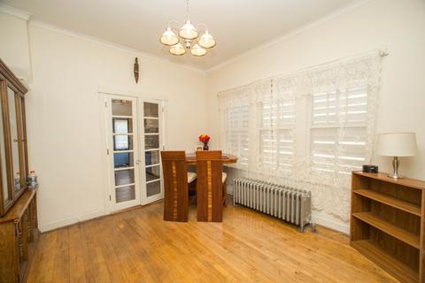 1538 E 94th St, Chicago, IL 60619 photo 8