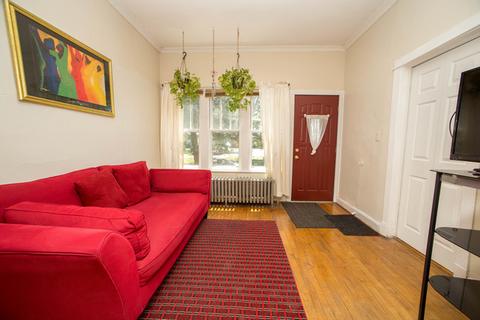 1538 E 94th St, Chicago, IL 60619 photo 6