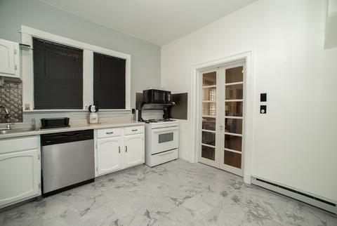 1538 E 94th St, Chicago, IL 60619 photo 12