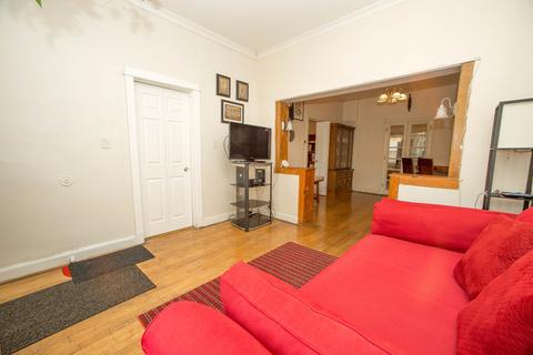 1538 E 94th St, Chicago, IL 60619 photo 5