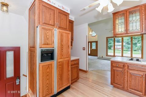 925 Hodges St, Beecher, IL 60401 photo 6