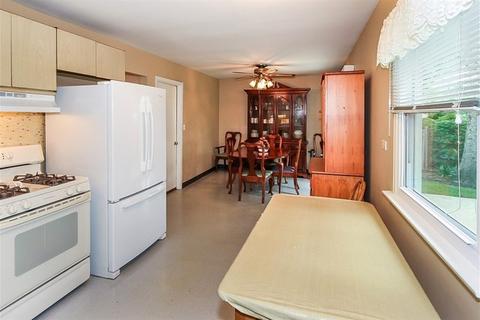 666 Westmere Rd, Des Plaines, IL 60016 photo 10