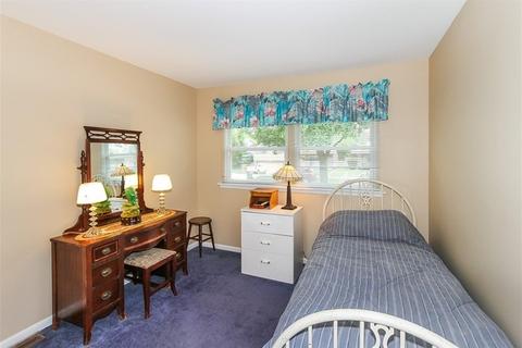 666 Westmere Rd, Des Plaines, IL 60016 photo 15