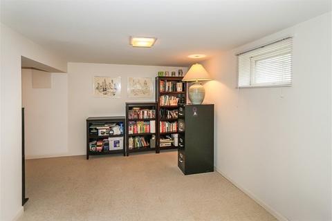 666 Westmere Rd, Des Plaines, IL 60016 photo 12