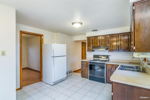 3701 W 83rd St, Chicago, IL 60652 photo 9