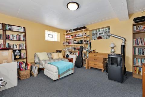419 Custer Ave #2, Evanston, IL 60202 photo 15