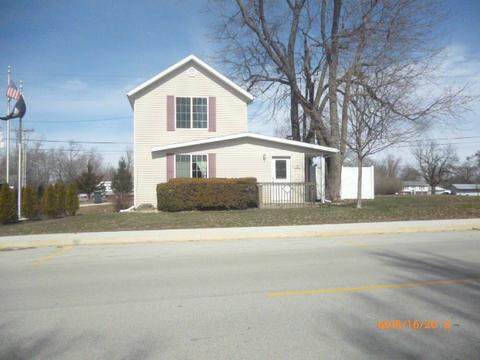 134 W Washington St, Philo, IL 61864 photo 1