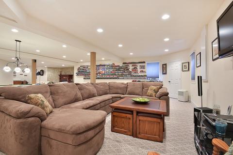 16435 Christopher Dr, Lemont, IL 60439 photo 21