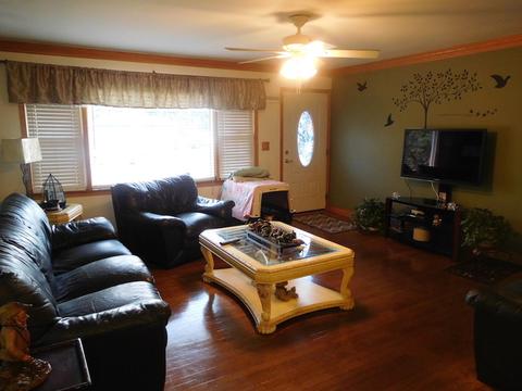 341 Manor Pl, Aurora, IL 60506 photo 5