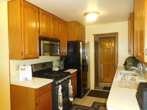 341 Manor Pl, Aurora, IL 60506 photo 8
