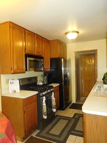 341 Manor Pl, Aurora, IL 60506 photo 9