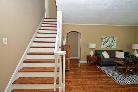 18458 Roy St, Lansing, IL 60438 photo 7