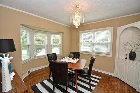 18458 Roy St, Lansing, IL 60438 photo 5
