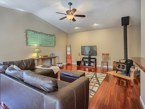702 Compton Ave, Champaign, IL 61822 photo 13