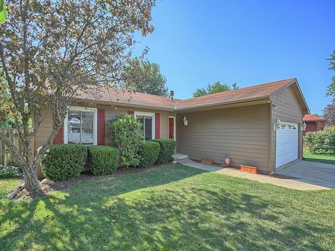 702 Compton Ave, Champaign, IL 61822 photo 2