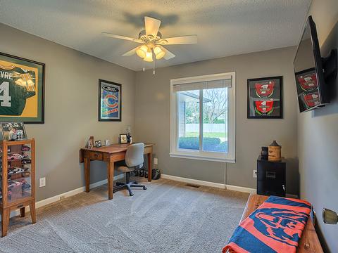 702 Compton Ave, Champaign, IL 61822 photo 24