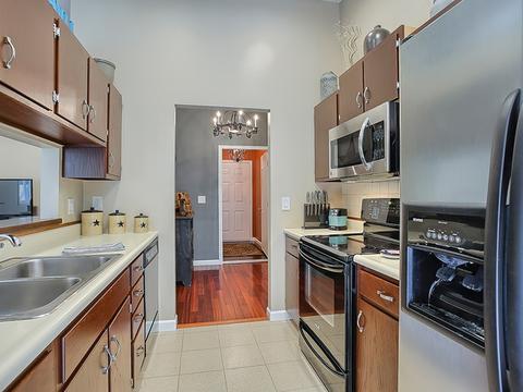 702 Compton Ave, Champaign, IL 61822 photo 6
