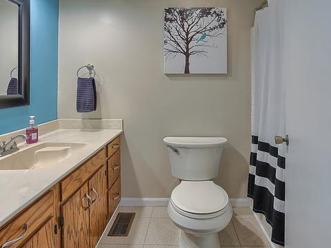 702 Compton Ave, Champaign, IL 61822 photo 26