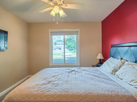 702 Compton Ave, Champaign, IL 61822 photo 21