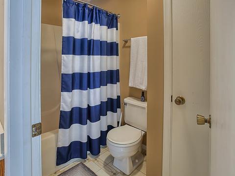 702 Compton Ave, Champaign, IL 61822 photo 27