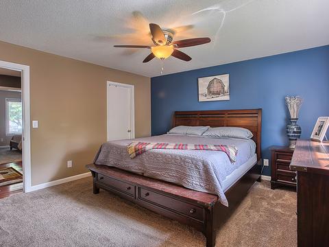 702 Compton Ave, Champaign, IL 61822 photo 16