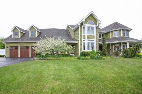 1790 Anthony Ln, Mchenry, IL 60051 photo 2