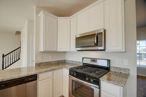 111 E Ashton Dr, Maple Park, IL 60151 photo 10