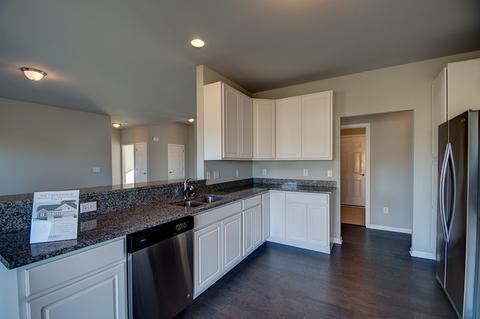 116 E Ashton Dr, Maple Park, IL 60151 photo 12