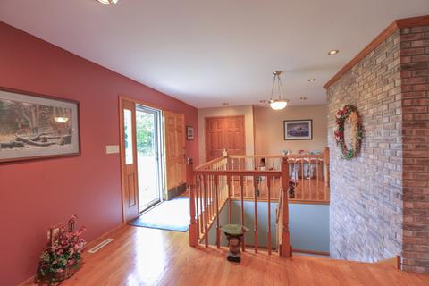 18807 River Rd, Marengo, IL 60152 photo 4