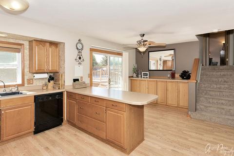 4831 Pyndale Dr, Mchenry, IL 60050 photo 4