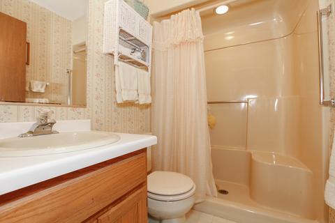 727 Macgregor Rd, Lockport, IL 60441 photo 12