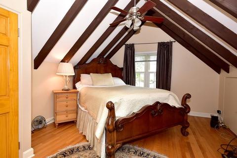 7641 W Devon Ave, Chicago, IL 60631 photo 18