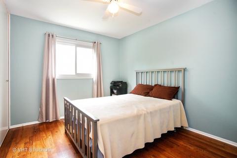 955 Olive St, Hoffman Estates, IL 60169 photo 6