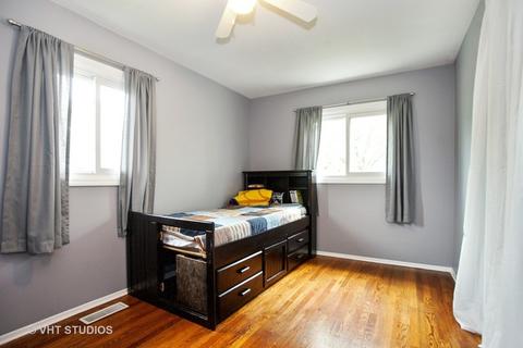 955 Olive St, Hoffman Estates, IL 60169 photo 8