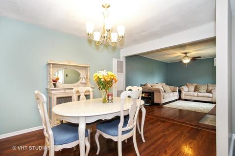 955 Olive St, Hoffman Estates, IL 60169 photo 4