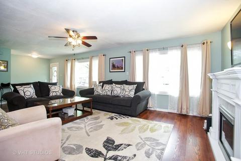 955 Olive St, Hoffman Estates, IL 60169 photo 2
