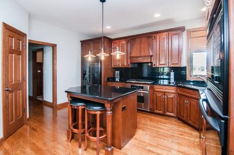 8992 Wilcox Ct, Millbrook, IL 60536 photo 5